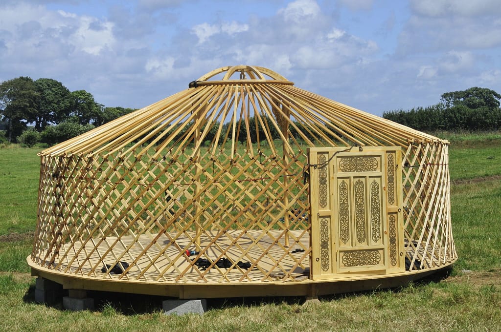 yourte bretagne