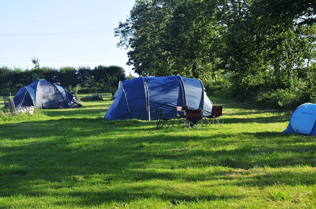 aire naturelle de camping de la Laïta