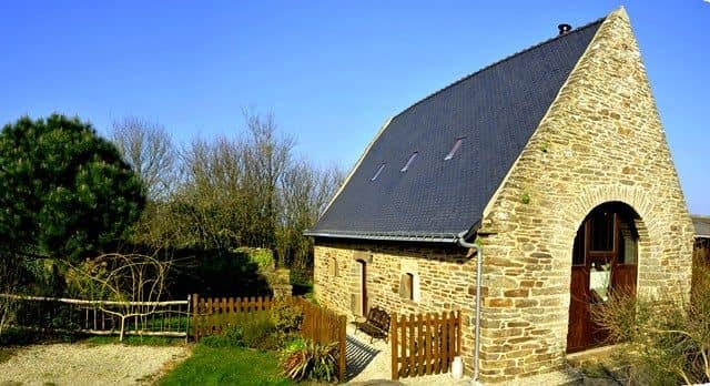 Finistère South Brittany Holiday Cottage: eco-friendly cottage rental or guest rooms