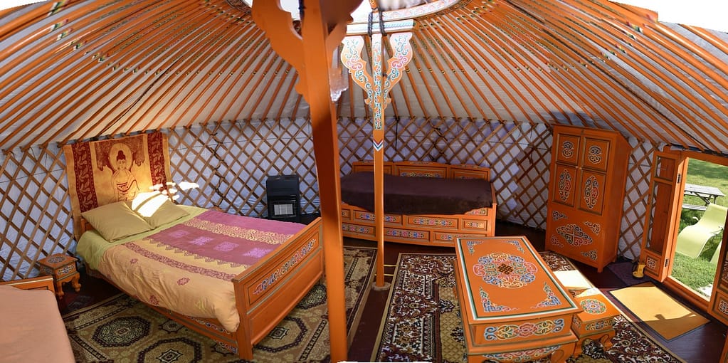 Southern Mongolian yurts: the orange yurt